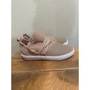 Womens Steve Madden Lancer Slip On Sneakers size 7.5 Pink